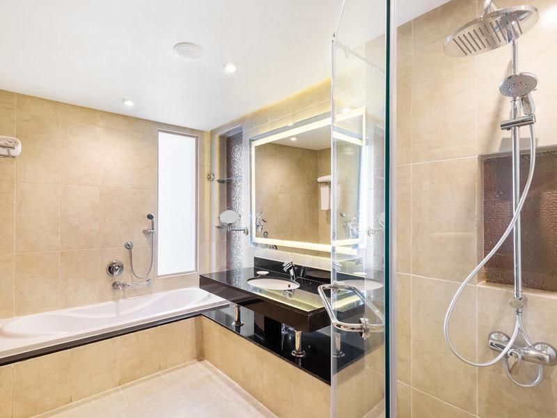 F47B0EB2A1F15B89E5B189A914118381