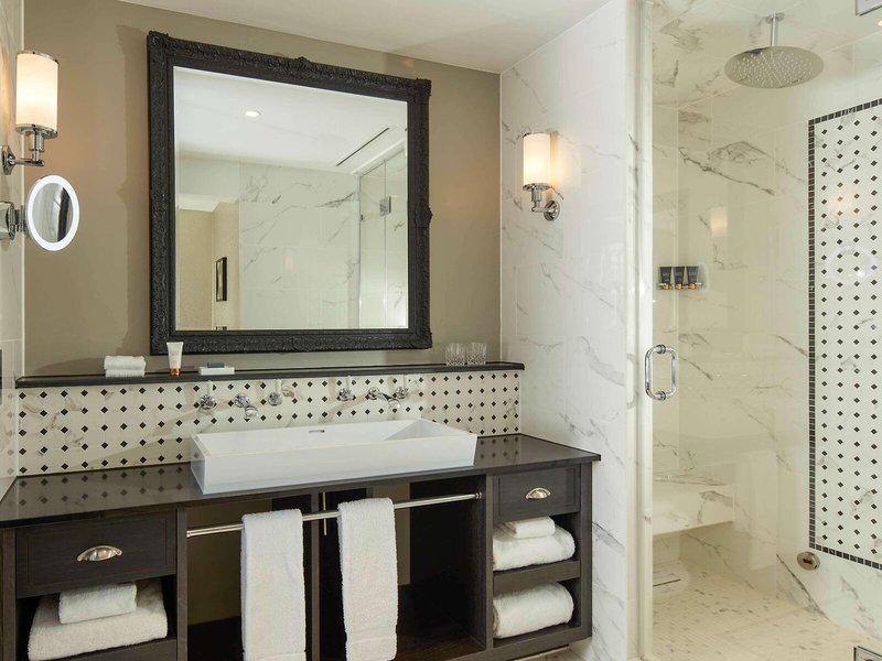 6BEC37CE296E23F72A238E8B27FA251D