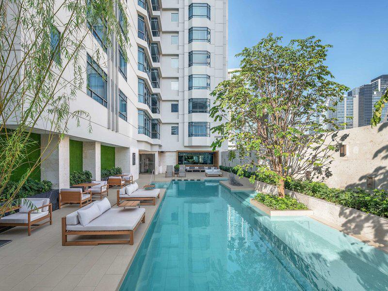 0A24264F18B9C9A83C04D6664D411B5B