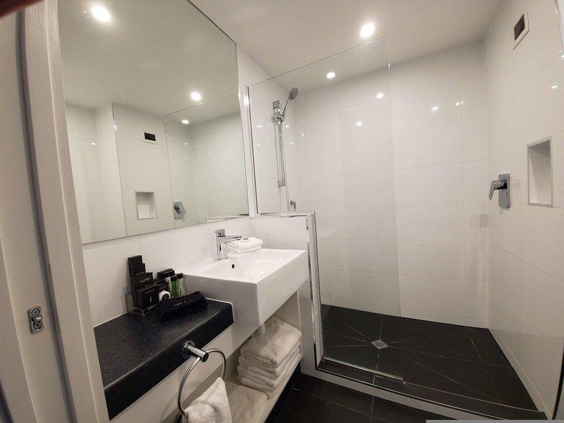 9C6BEDEC547EB4F5BB2EB520F1DD4C1C