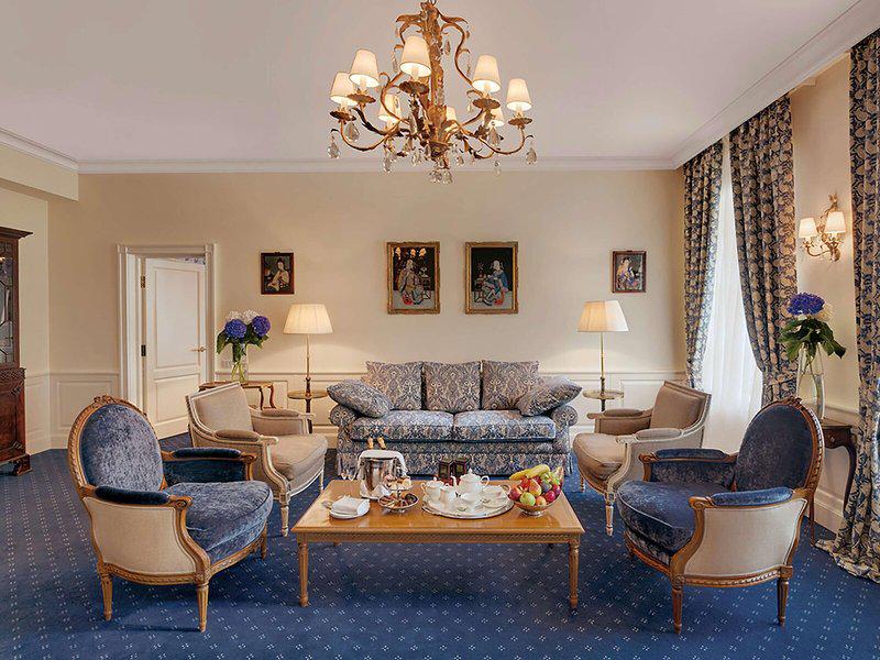 5EC395CFF01CE9B91D883863DB13B73B