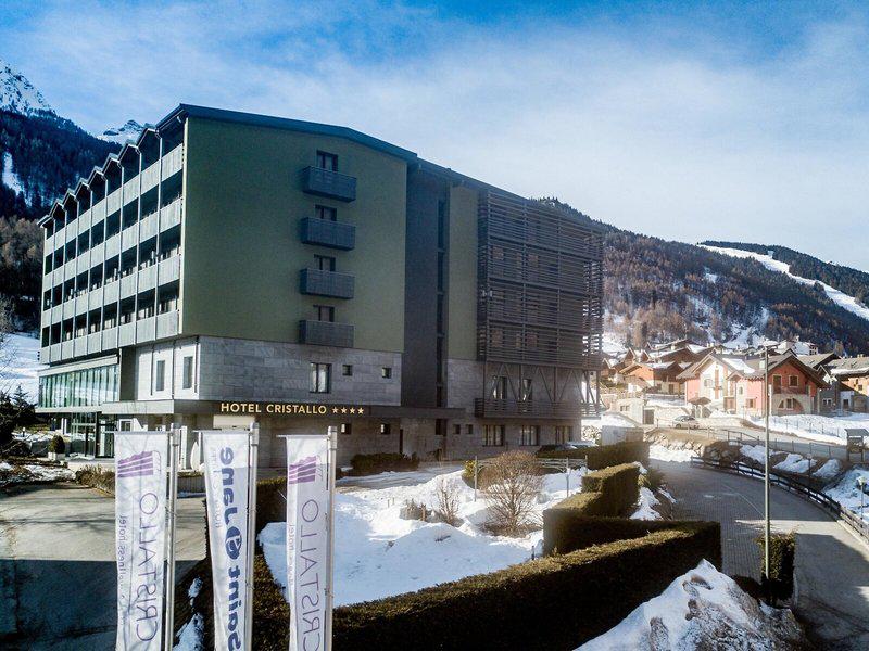 1B1863D80505DF904D0F48C3C01E5C07