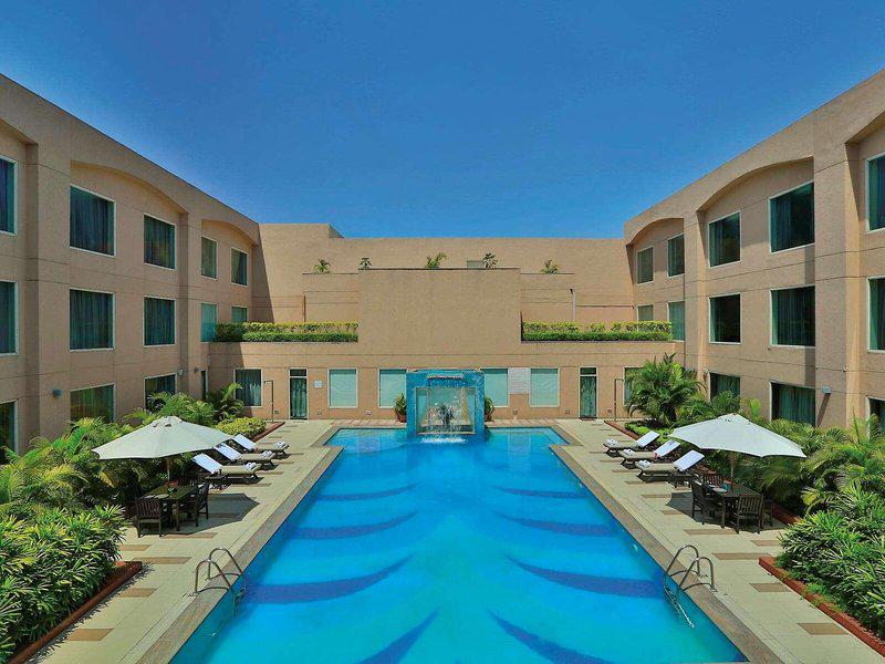 5777F79785995B4B67E4E22910A54167