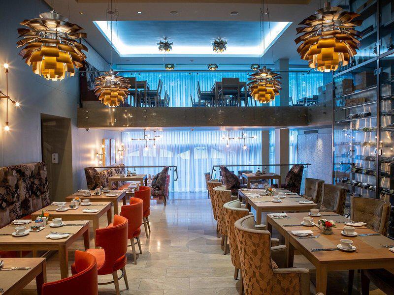 46A1881B448EC4161A4EE4124C9E933D