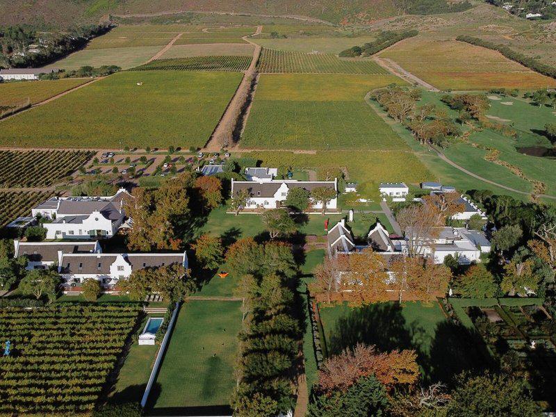 B13E175942E0CA57E18F8AD1C6307CA4