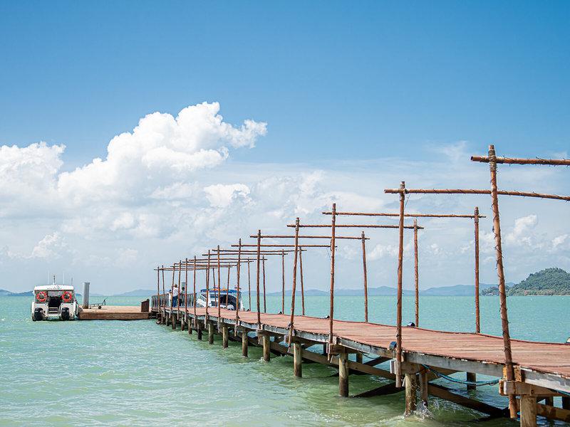 819A4D557A9A216F7A1022E2083F99D1