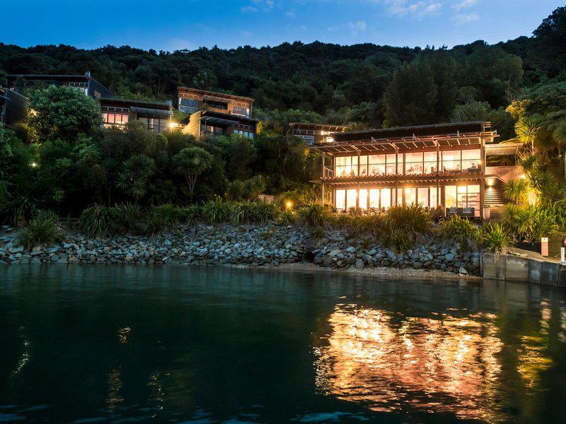 390B62BF3D46D5FD7568F22E3BB8A03C