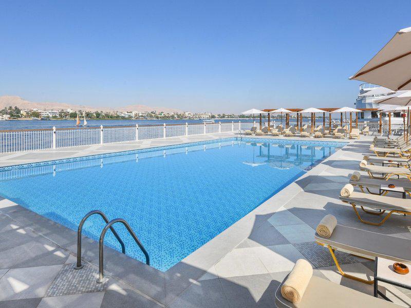 CB9A9996D9FB3934F24A62FDDF0B628F