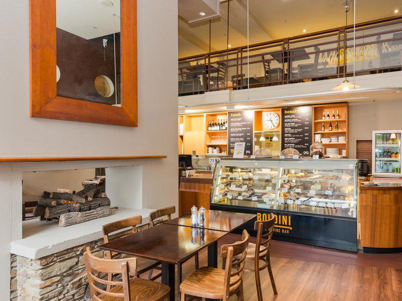 98A7BD6862F59B6B26BF4A32E87AC2E6