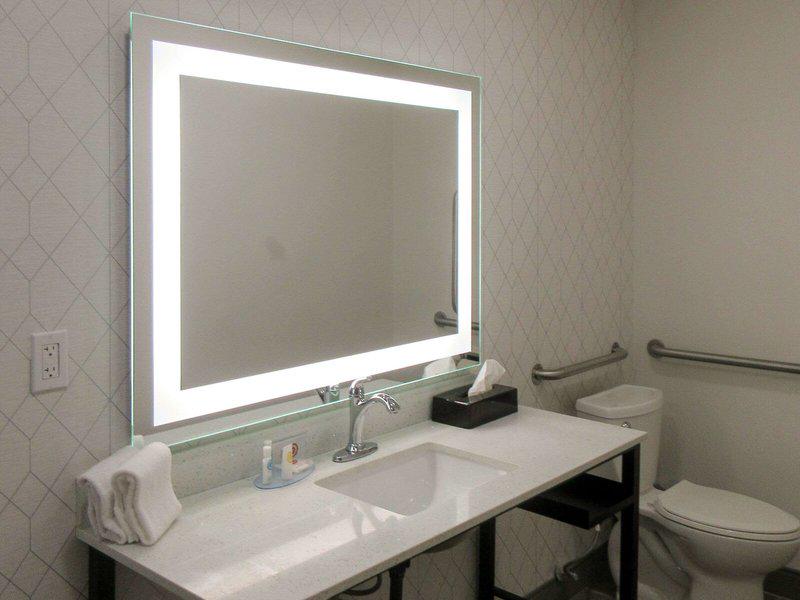 7AF418543AAD9E5206E66D6281F5E4B1