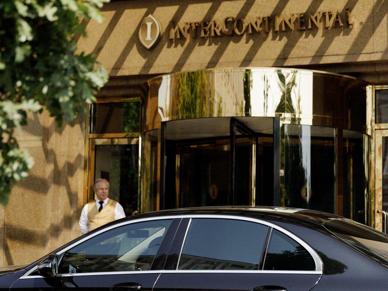 EEF5613EB2F9640C54EF34DD8D9ADBF5