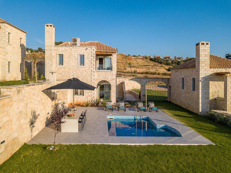 A7C694D2E3F6A8182D0A5F5573173115