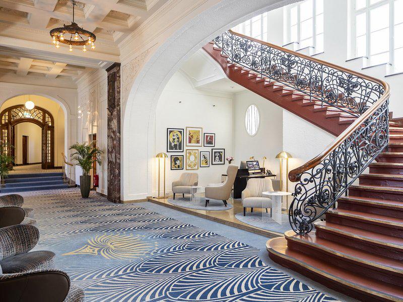 B8A10E6FF1851625A2B0CB504C1A7832