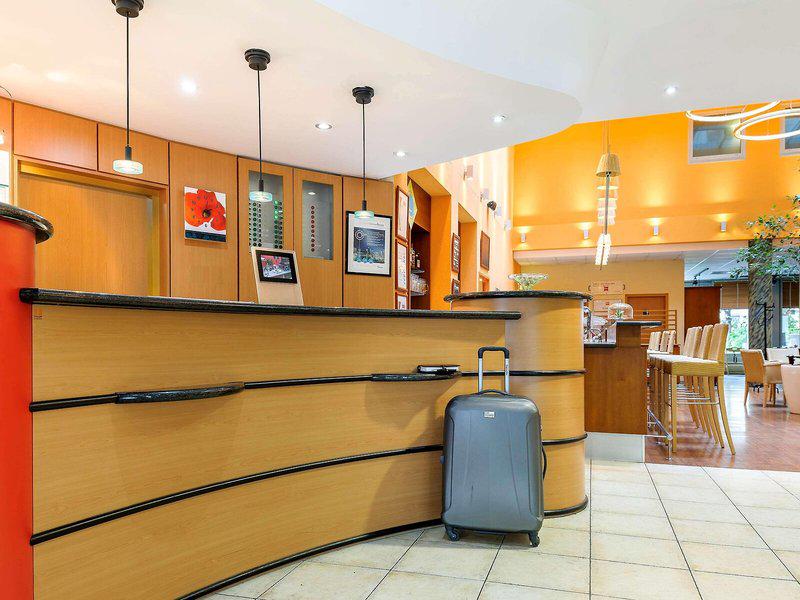 817EF5500D1244CB57A7DA1CE3F94BC6