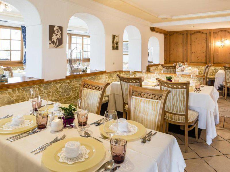 0A610A19FDA2A05AEB73A80AF15DEE18