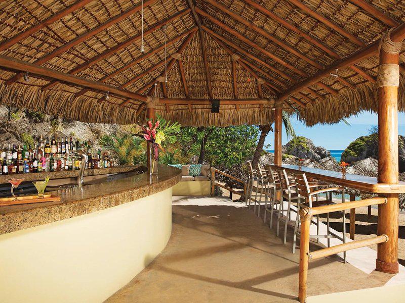 59D8C83A15B1A4EFBCDED96DD942C07A