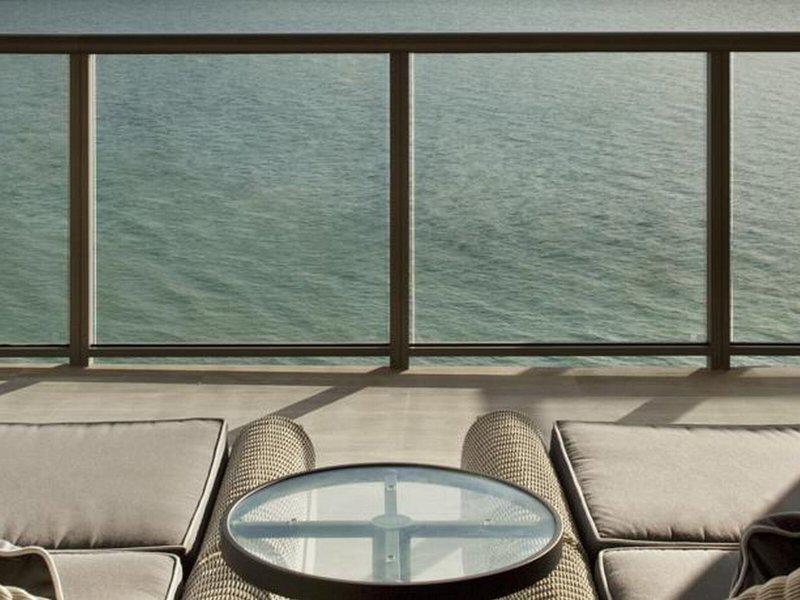 00DA6F9D8FD4C1C83ED5B8B068D11400