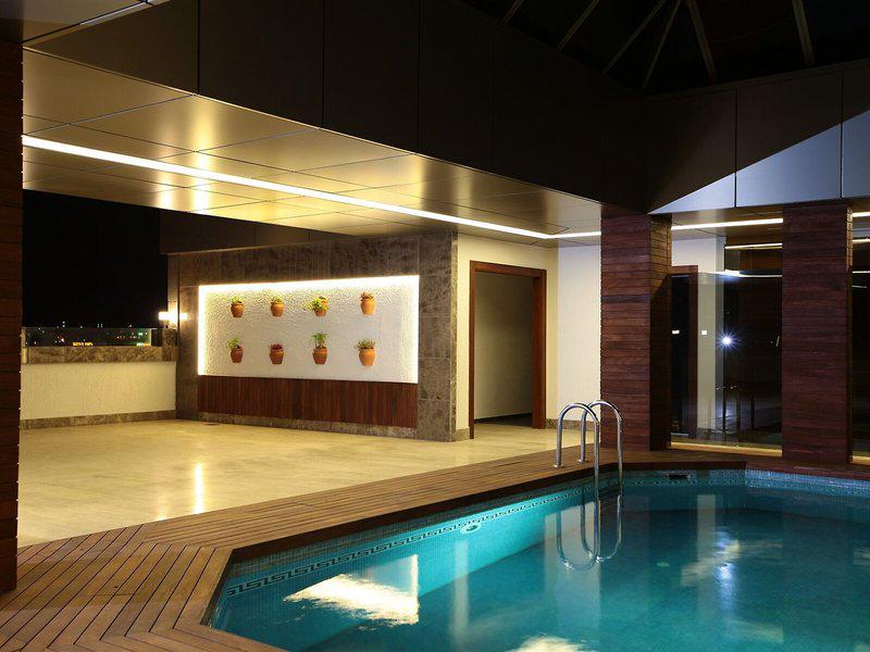 FA77FE0E7700F627DAAB97234DA15E50