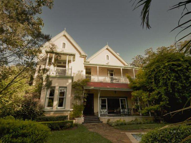 3CA54F6E1A2AF118E1F03AAFE1E25950