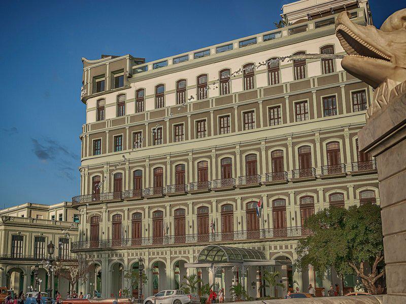 B72AEDD8B41F7BD343B91B7C76D479E7