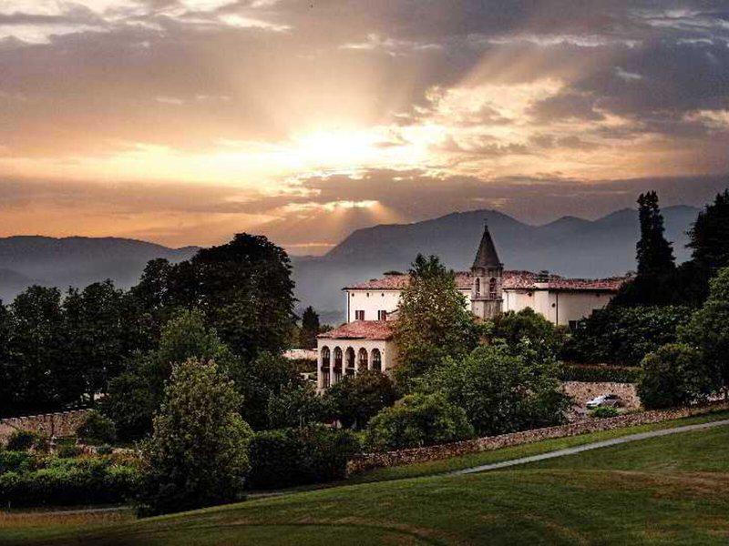 E42EE492E40162E6302C6168ED3D2C20