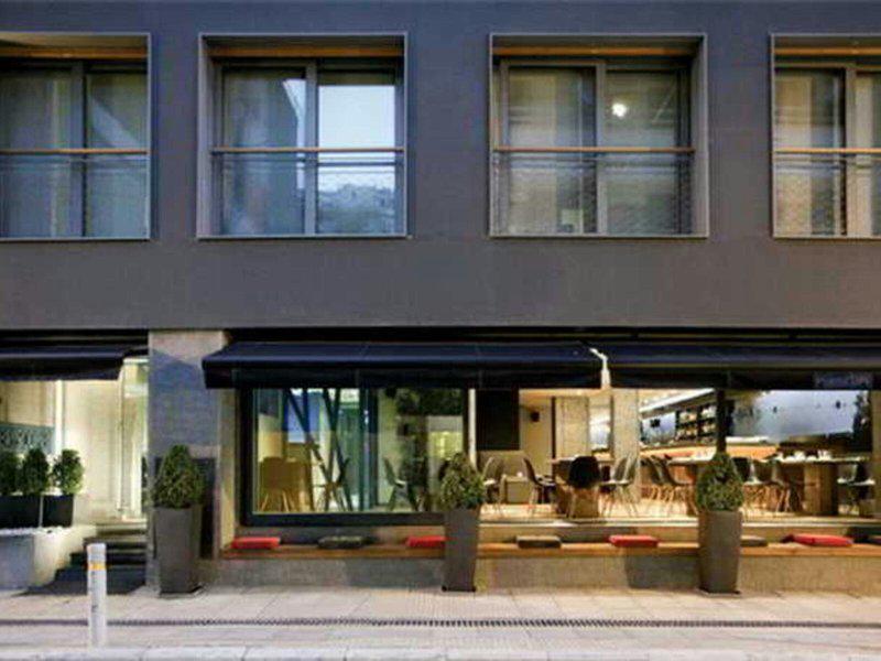 B228C8E2BFD38C565077F98BBCD9B18D