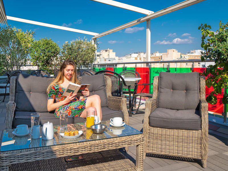 8D589445770404E3FF41F65E2C00650C