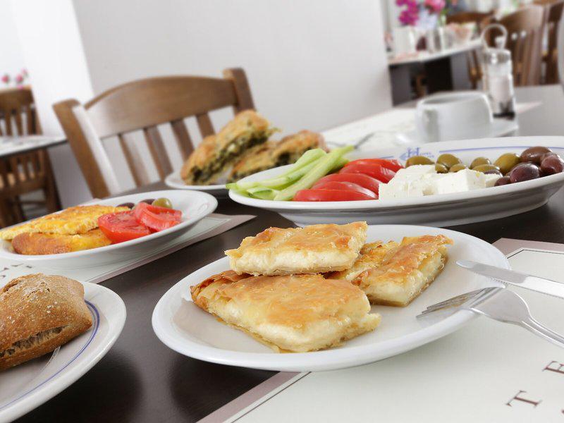 4A01F15069067F3D9E1480F053EA74E5