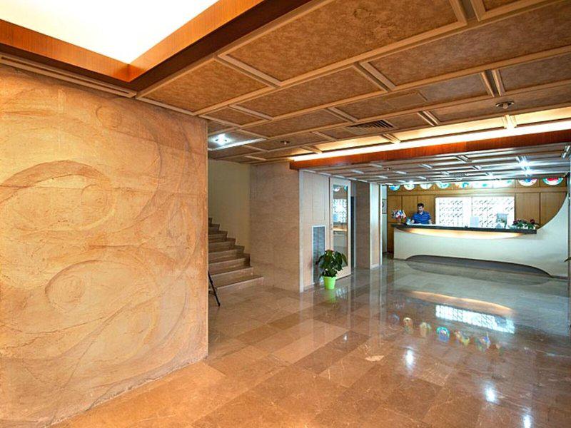 8A79D47E01BA6CFF593D0CC6EB9F0C4D