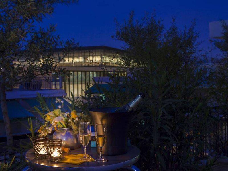 3E7556F9D068DC088BE11FAA64801068