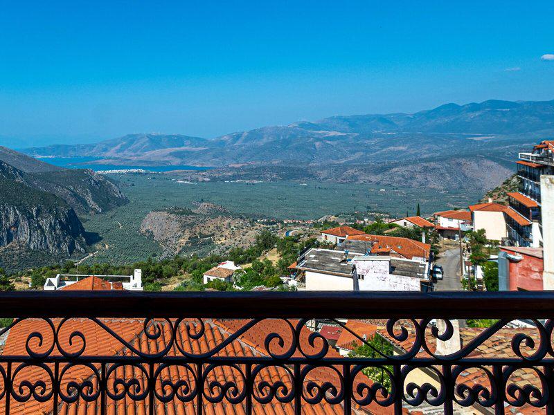 54AF351E6D3213DFD86A210BBE261DE1