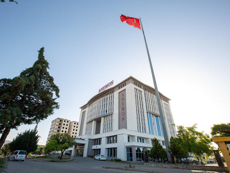 016C4EBF9AD8E3CE57C34B6D73201856