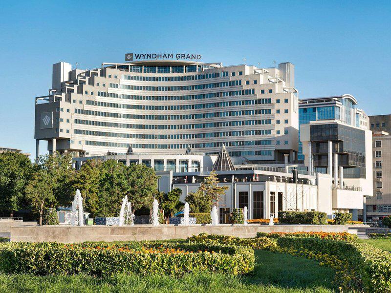 800E8AA46B778FFB249CD642986970F3