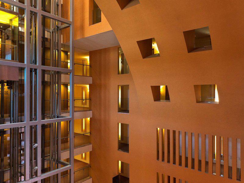 784FA52BE37CC6381B272F9E30EBD7FF