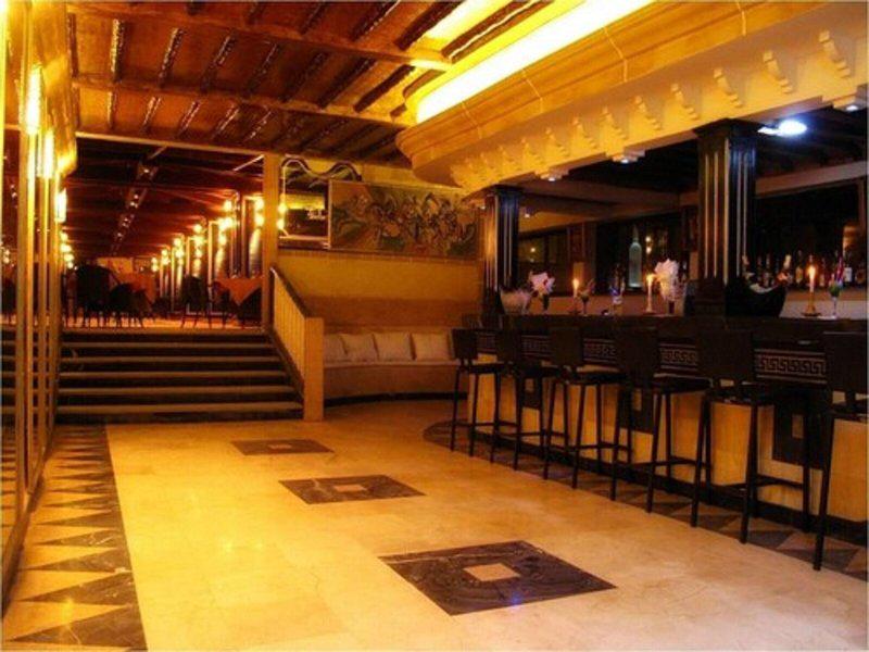 EF6ABB86D8424DD19D72B79ACD0981D0