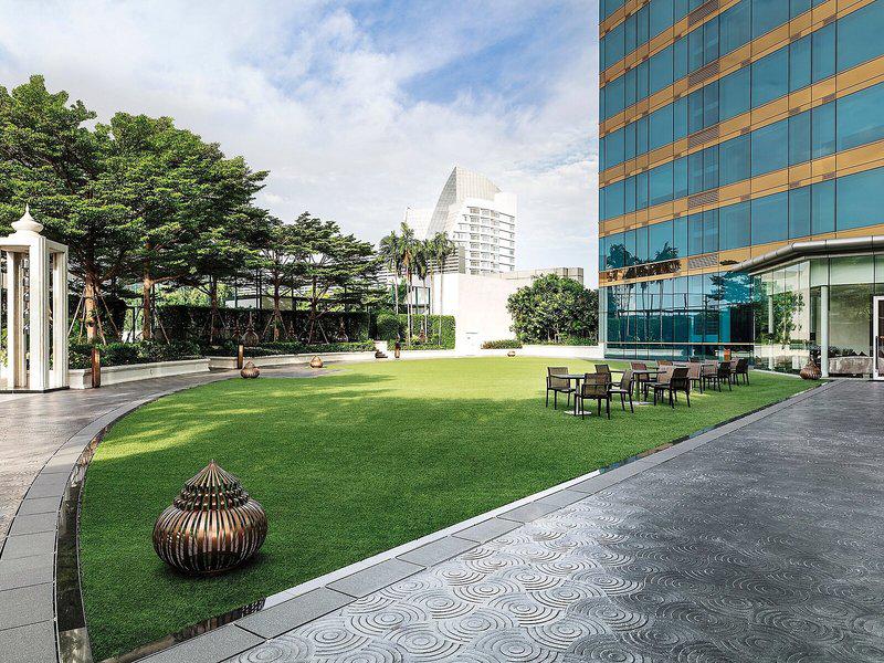 230B7BA6855E9D3A3F4DD61542947F65