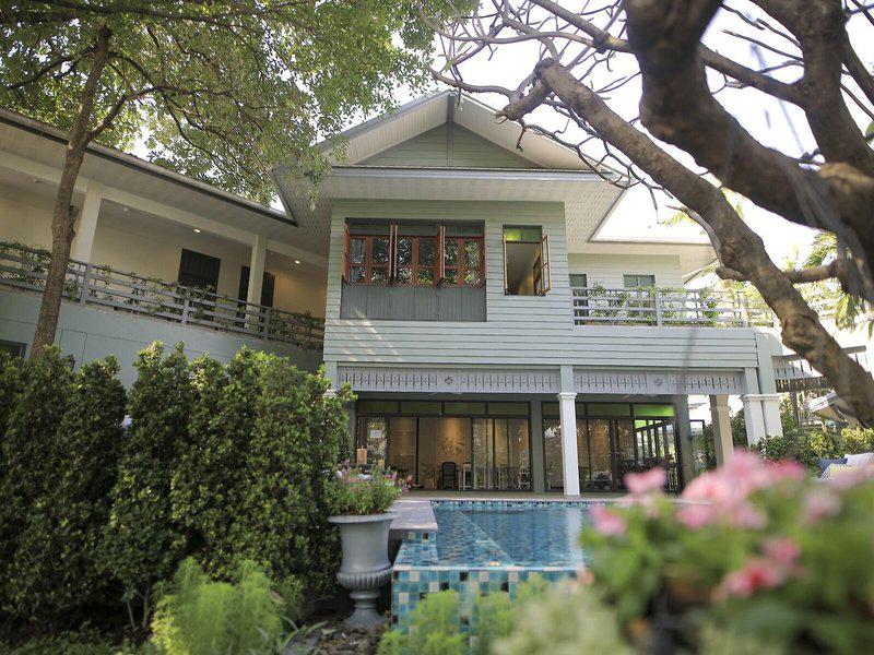 F898B5F58F009E256BACA39F1BFCCE26