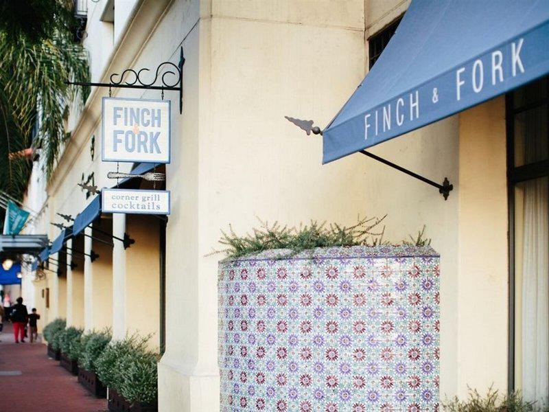 23B960C2555C53968B1202D4743547CD