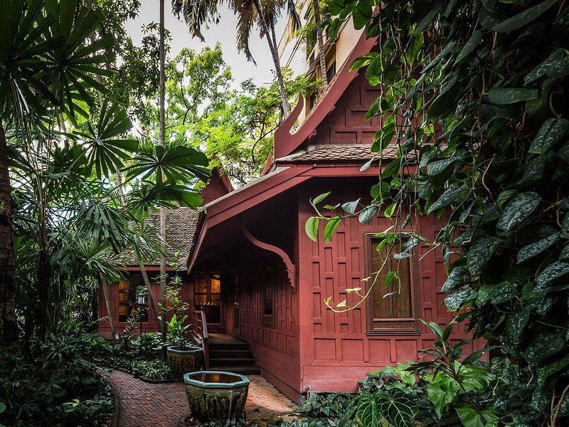 43C612A36292DF6E0B25FF744480569D