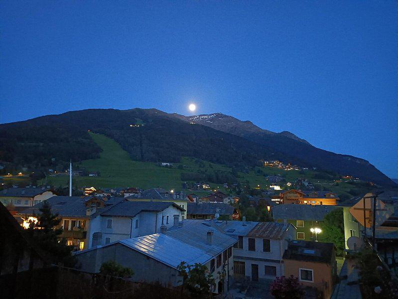 022C9A5590774E6C8F76CF61A1396687