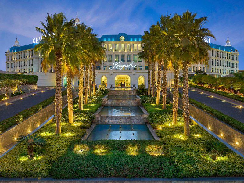 8A960BB24FEE2831577CC8367CAA8076