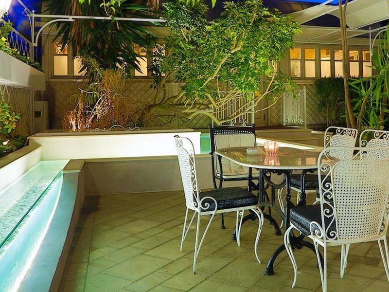 E27586679CF9C7FD23309CE6F982424D