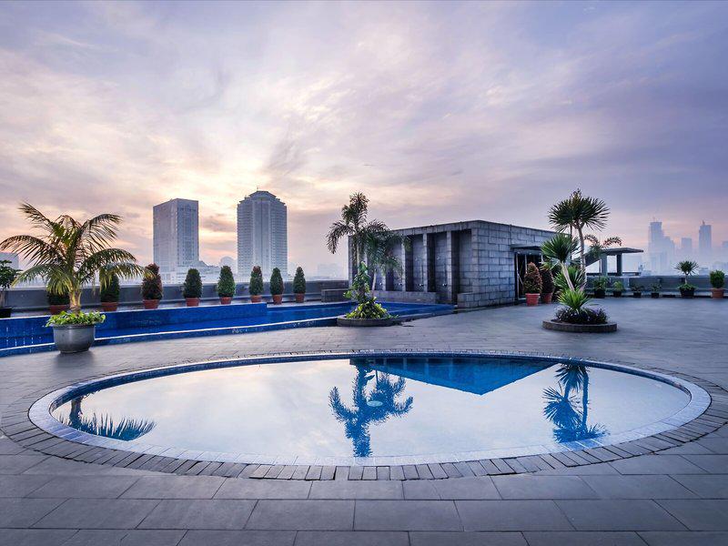 5840C652F35611CBE4B5923553984132