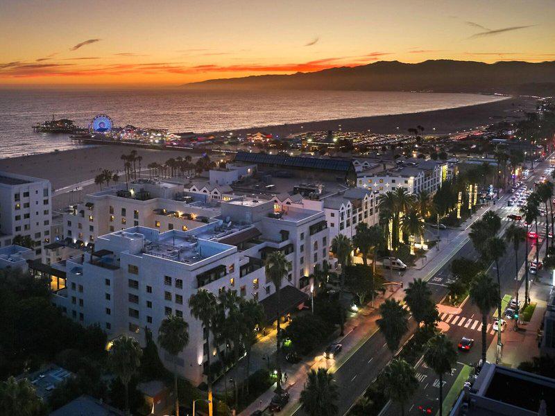 3EE23C1C64D2107D17C85E910B5950EC