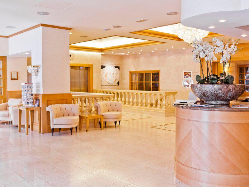 E8032A9F85C180BAEF6903EE29C27A85