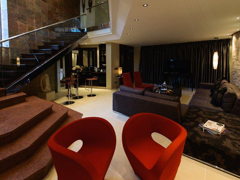 A2FAF5AA969913F2EB87ED81EDFF81FF