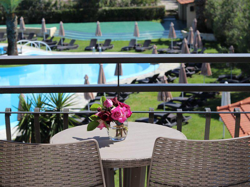 07316AD556EA77F68BCC91F0D2FC3D5D