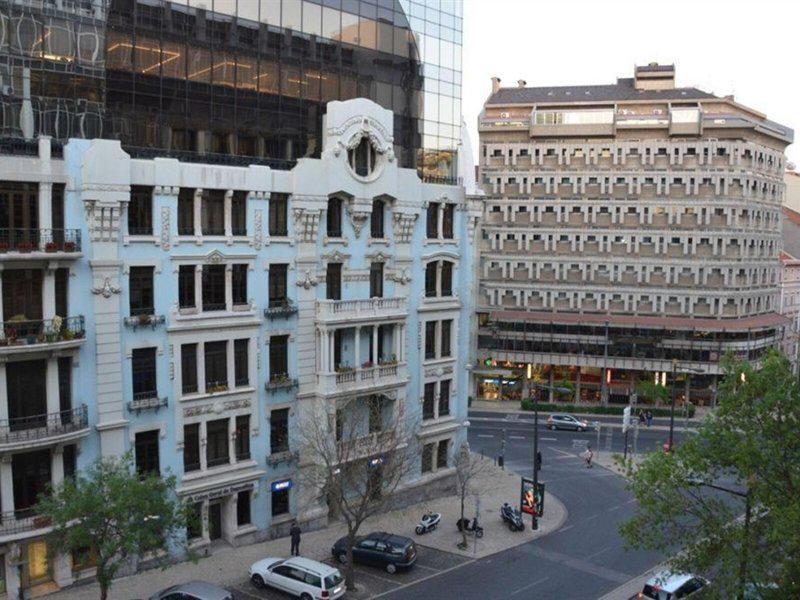 1669E942E29989DC638F068DCBE2CF78