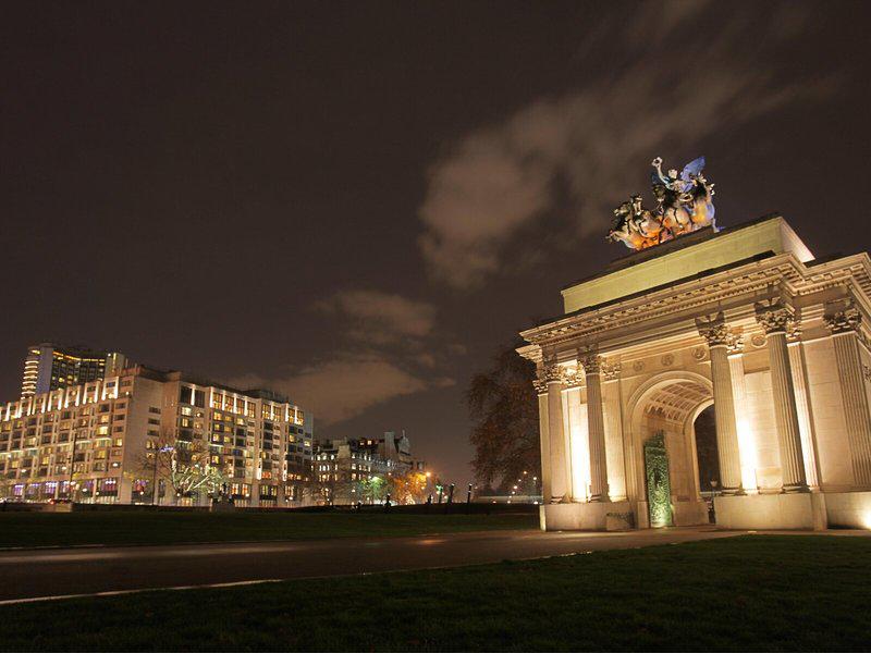 B490AA35ED87A4E99B9CD52A63A42993