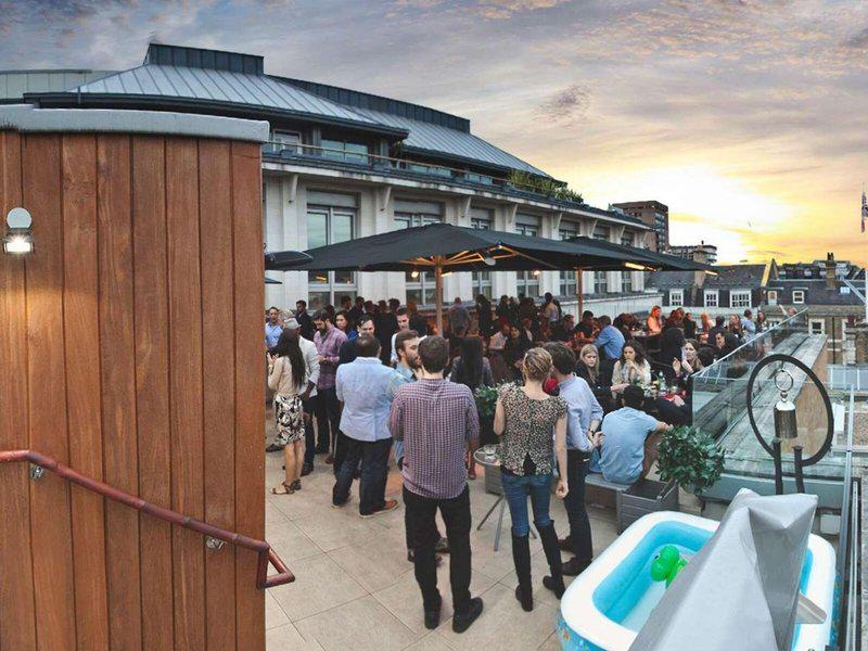 F20D24B65C62C502F0949E2718C3343E